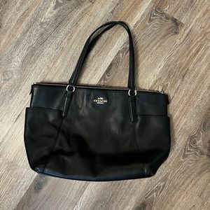 Coach tote purse